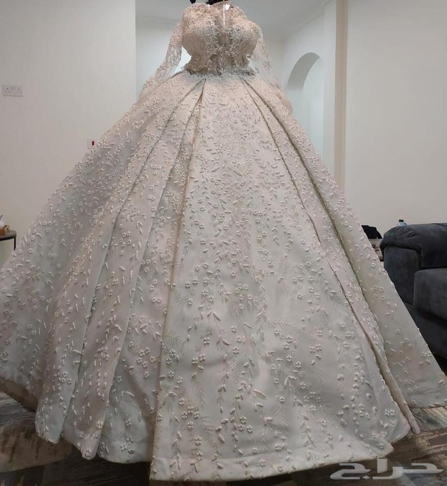 فستان زفاف فخم للبيع64576298257538112