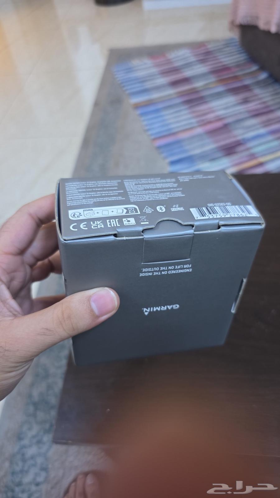 GARMIN 2S 40MM. unused watch brand new from the compnay for64586164685314112