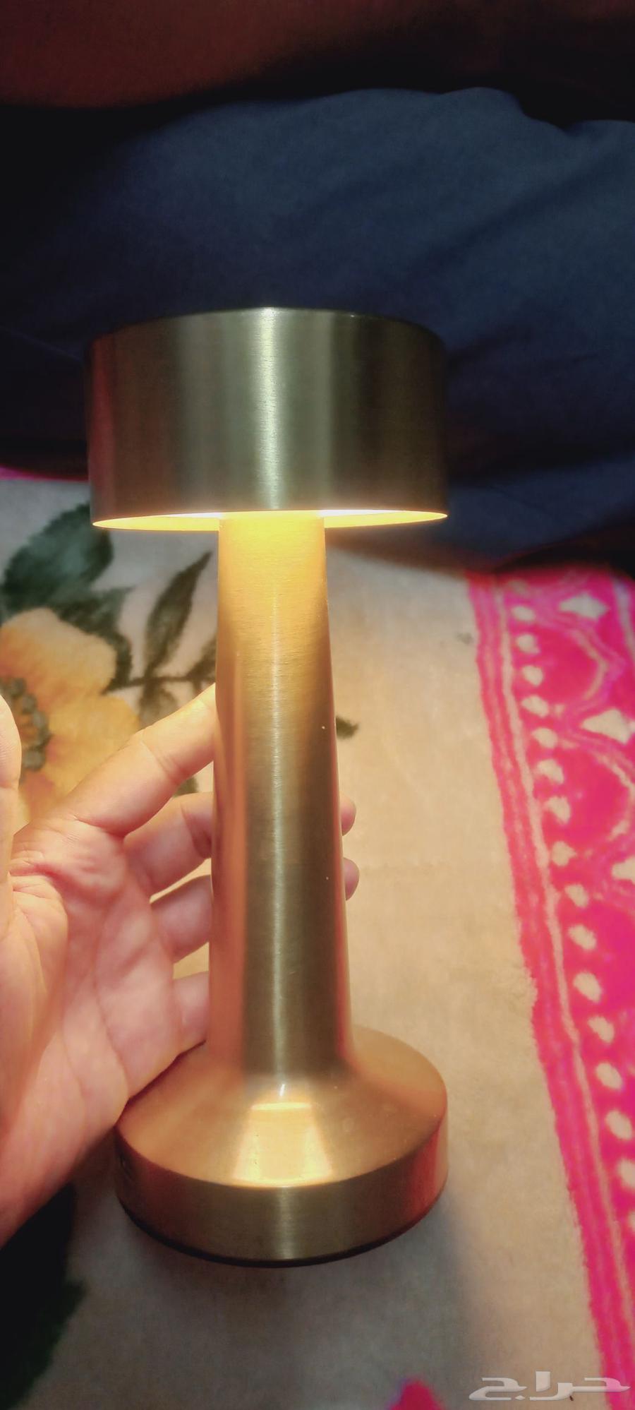 The word light in Arabic can be translated as pronounced da64587466233473110