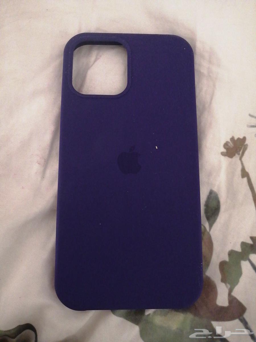 السلام عليكم كفر ايفون 12جديد لايستخدم السعر تواصل معي خاص64583471027331110