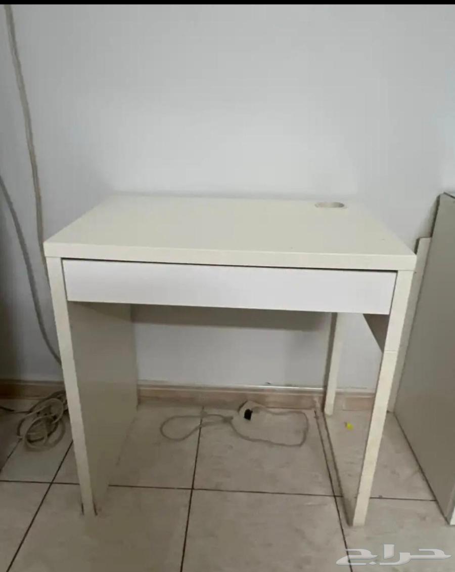 مكتب من ايكيا مع كرسي مكتبي64587391691011112