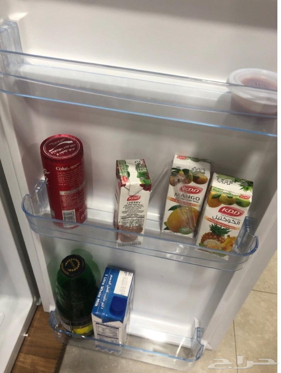 ثلاجة بفريزر جيباس سعه 132 لتر مع ارفف من الزجاج المقوى64579883048322111