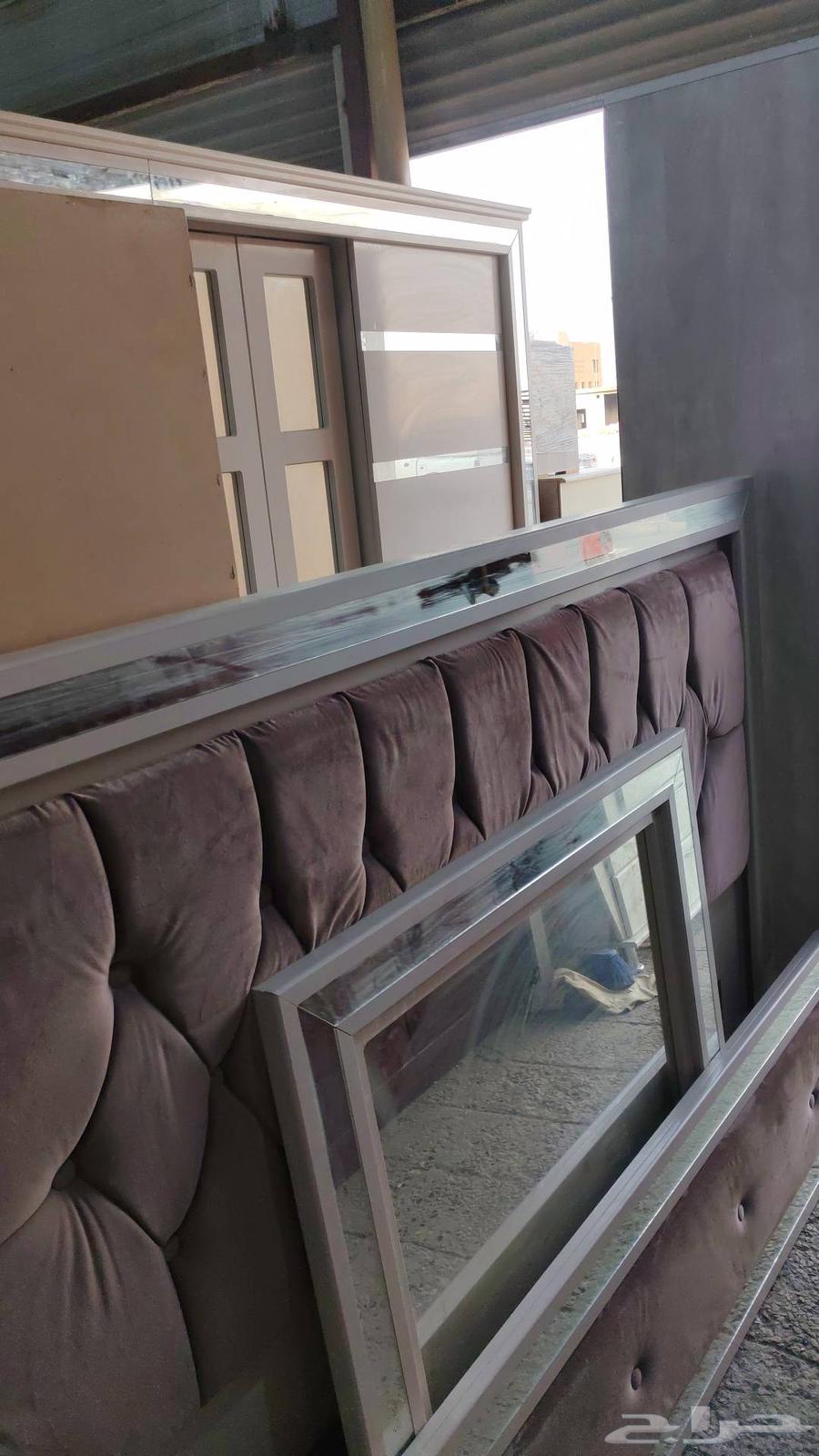 Double and twin bedroom sets and used cabinets in good condition64584404702849112