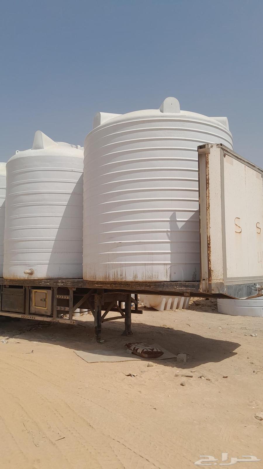 متوفر لدينا خزانات بلاستيك وحديد وفيبر مستعمل نظيف جديد بي64582422129025111