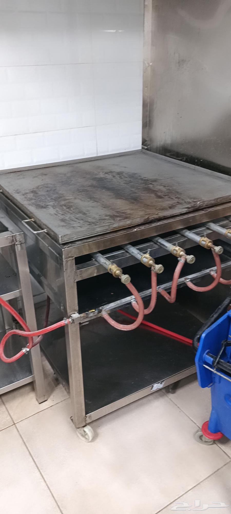 صاج مطبق 90في90 ستالس بحاله جيده64584870052738111