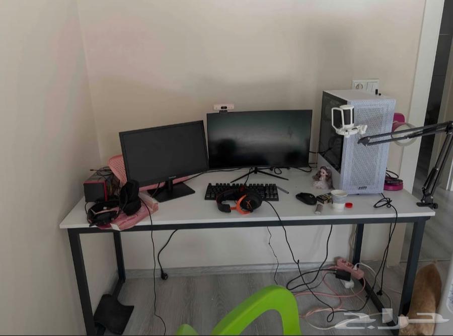 مكتب خشبي كبير للكمبيوتر64477672580355112