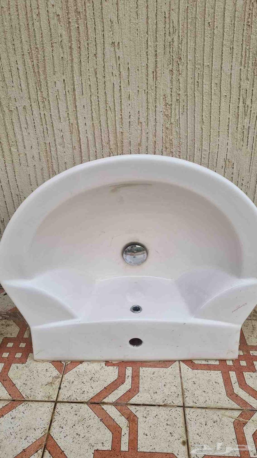 غسالات نظيفة لم تستخدم للبيع64581483961603114