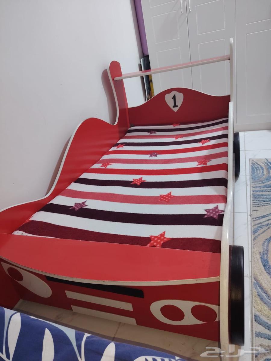 سرير اطفال للبيع64582910021634111