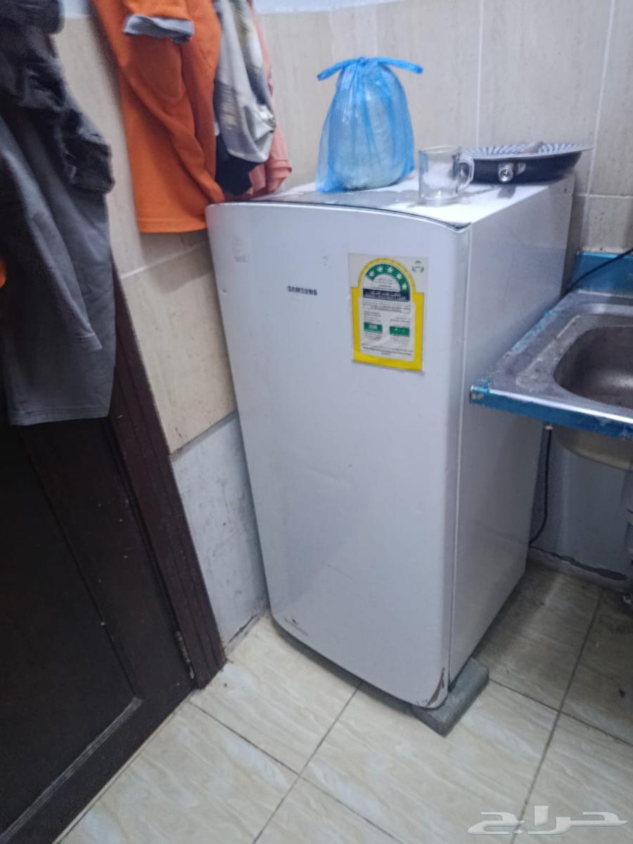 1 air condition 1 Samsung refrigerator ثلاجة م يف64587169558402112