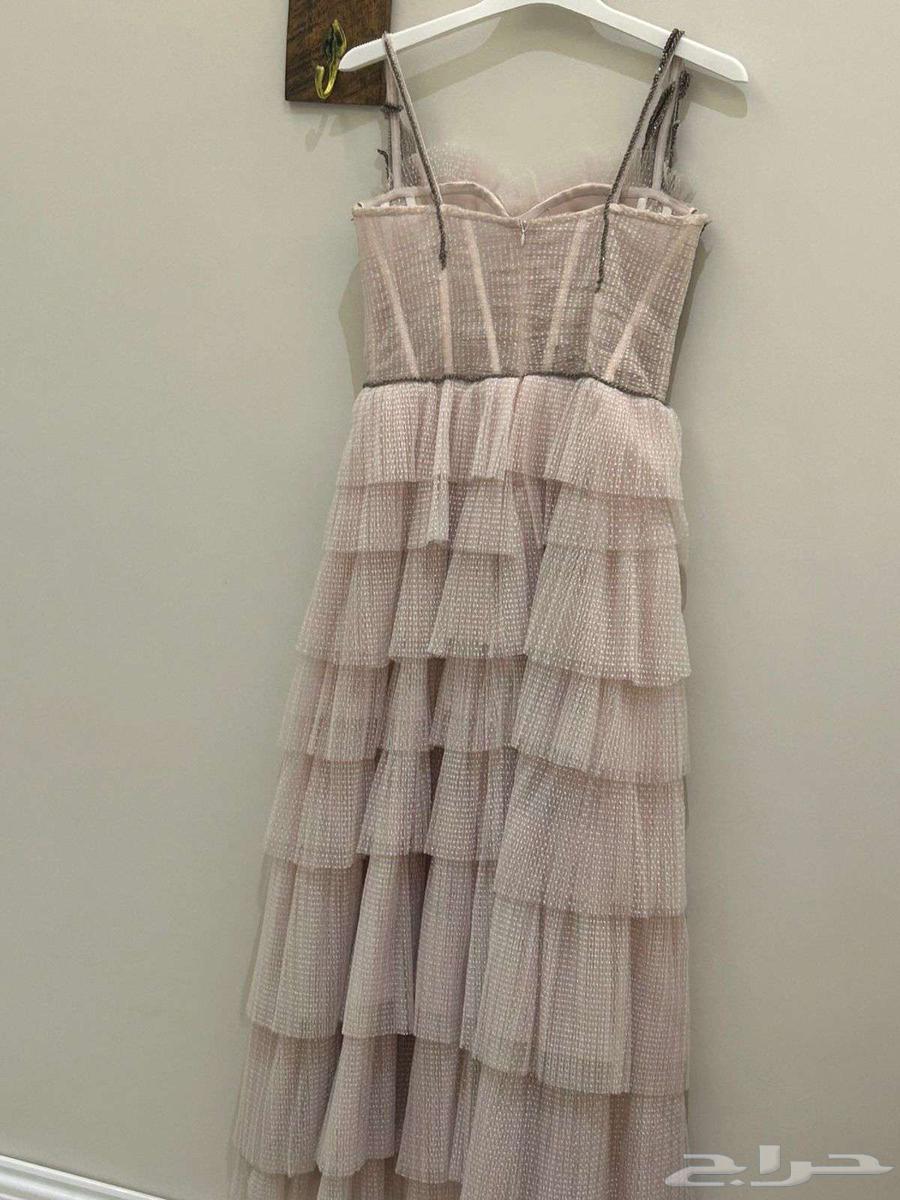 فستان أنيق لسهره لونه وردي فاتح64587379278082112