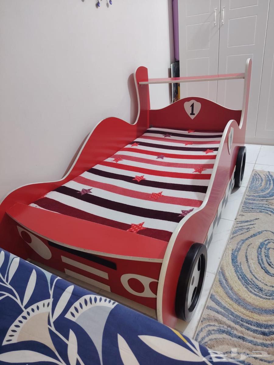 سرير اطفال للبيع64582910021634110