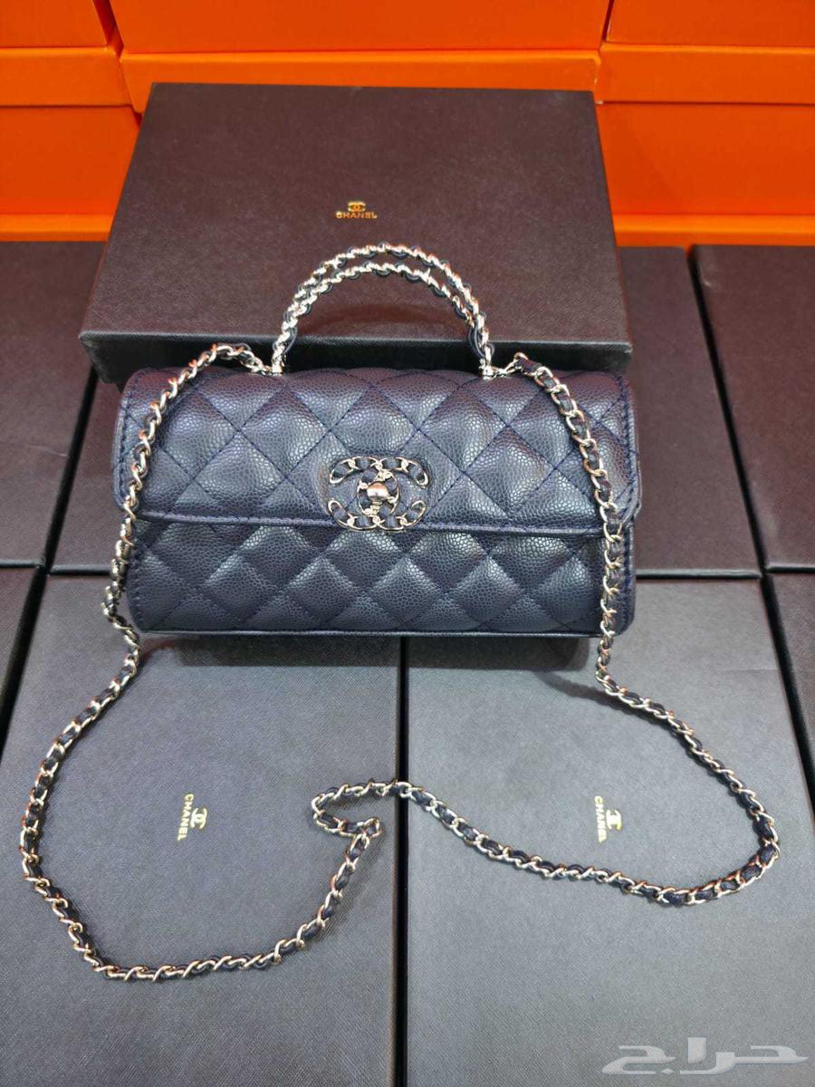 شنط ماركة شانيل درجه اولى64586376787713112