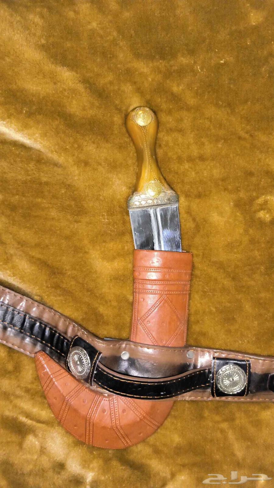 Side sword64581483970179112