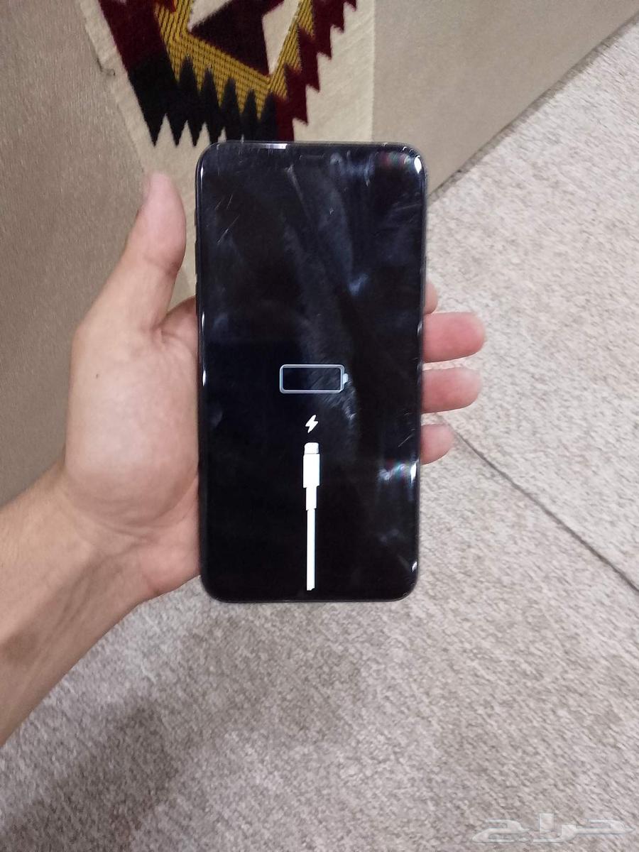 آيفون 11 مكسور خلفيه وشاشه تبي تبديل نضيف يصلح لاستخدام بيع64585980242947111