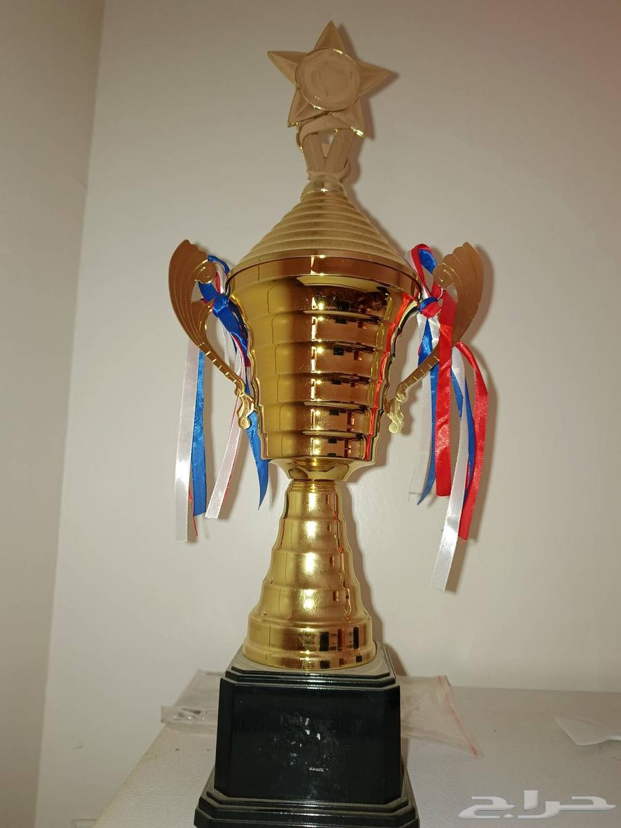 كؤوس رياضيه للبيع64582357595523111