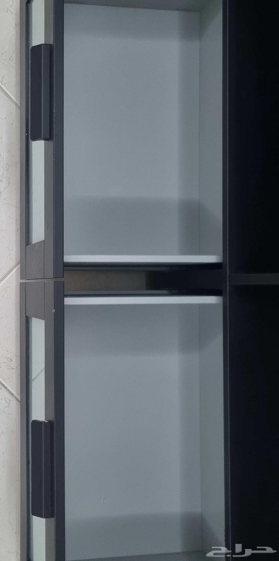 رفوف ومدخل و خزانه للتخزين64586364496770113