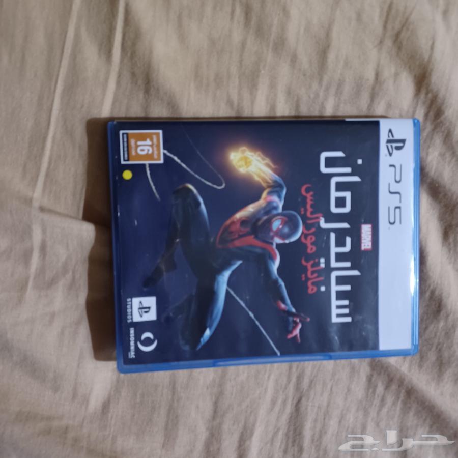 يد سوني وسماعه قيمنق وباور بانك64585658901634113