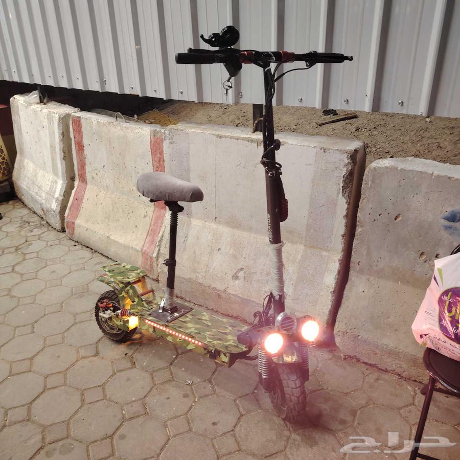 اسكوتر شركه نيازي بطاريه 15الف سرعه تتخطى ال6064586960831107110
