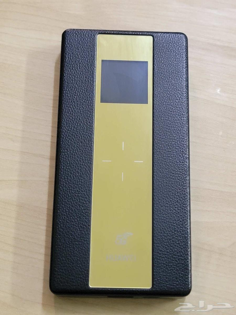 Huawei modem with 8000 mAh battery, STC SIM card only, price 420 SAR64582827165825110