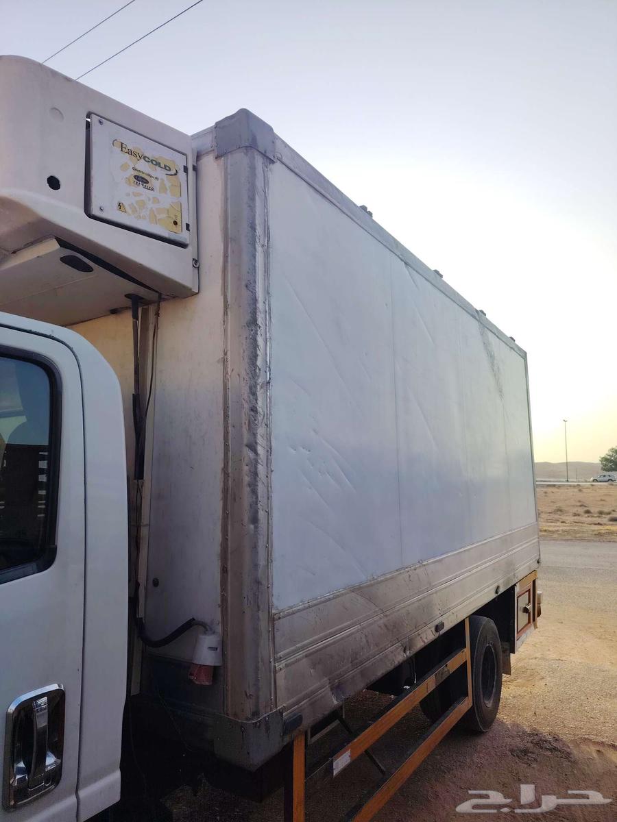 صندوق تلاجه عليه جهاز ديزل وكهرباء 250 كارير64584645585921110