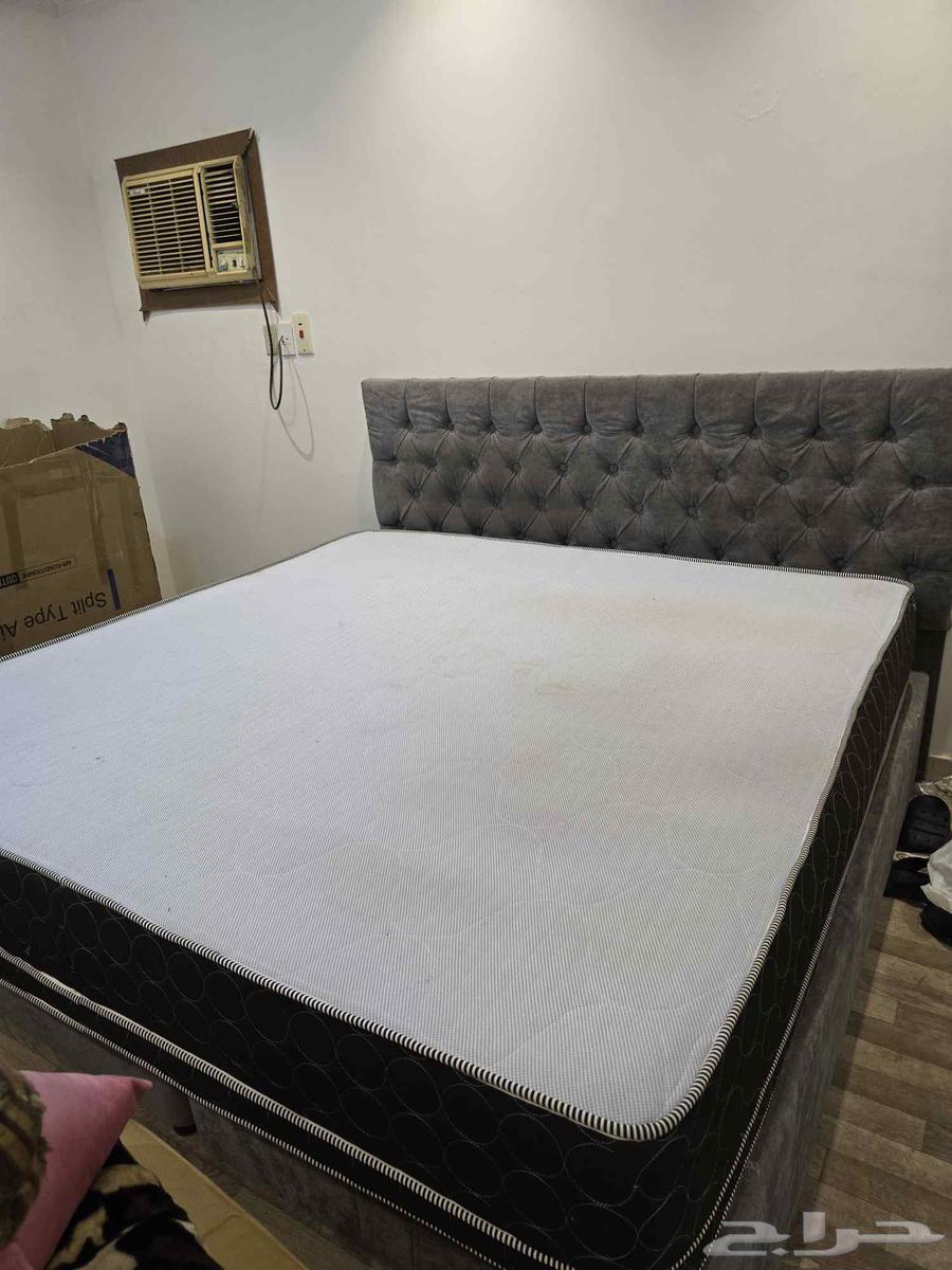 دولاب ايكيا وسرير ومجلس للبيع واغراض اخري64582597513091110