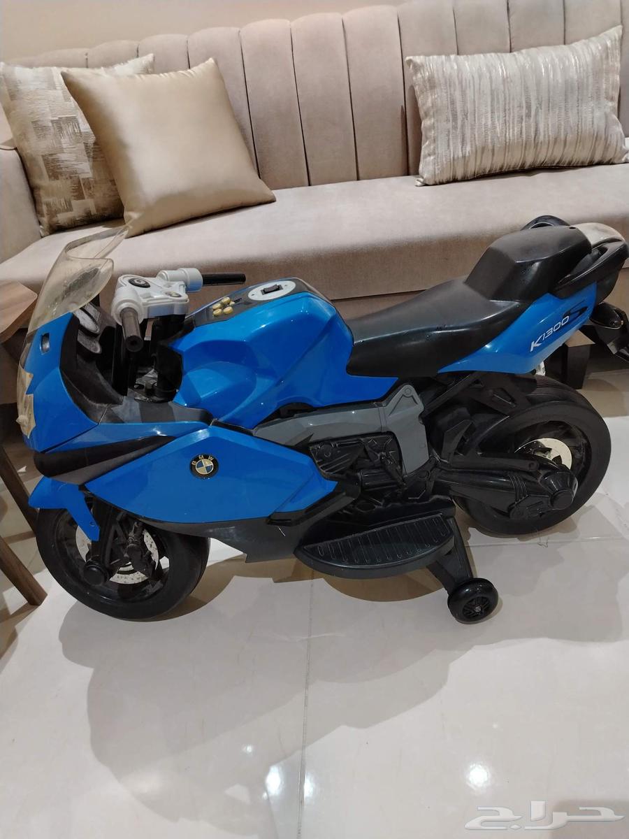 دباب BMW شحن بطارية بالكهرباء يعمل بشكل جيد للبيع ب100 ريال64587120316291110