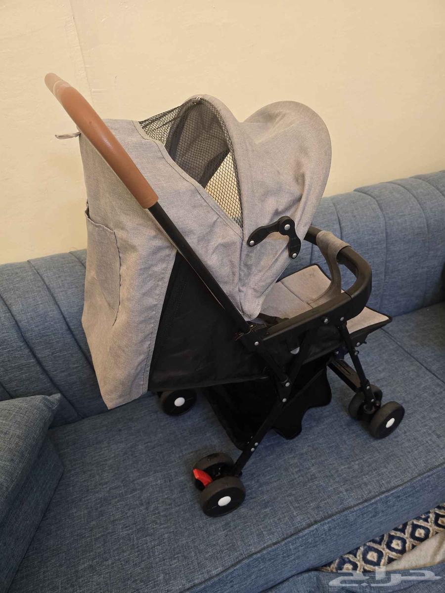 عربيه أطفال شبه جديد استخدم 6شهور نظيف للبيع 15064586712734595113