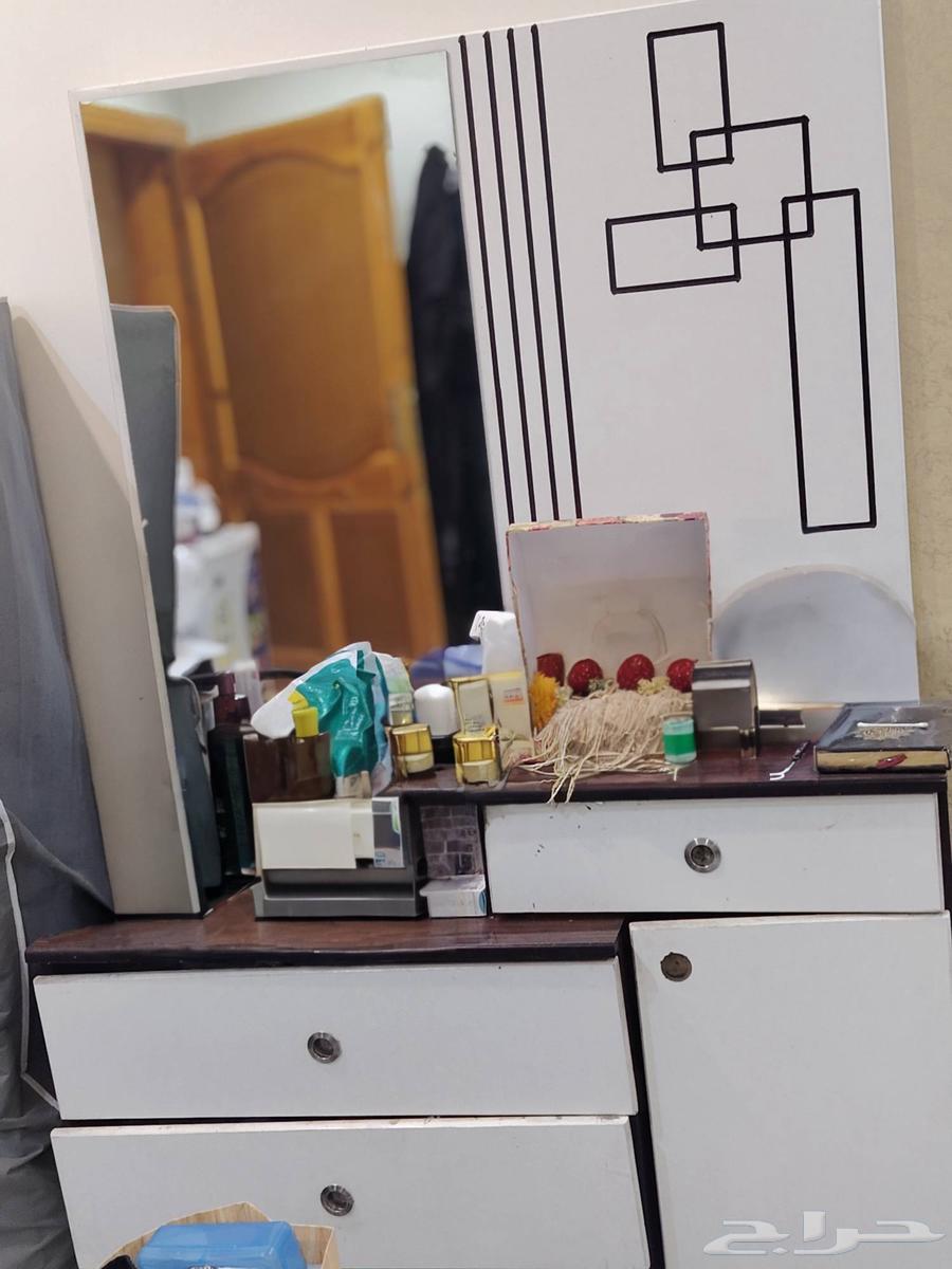 سرير للبيع64581279053571112