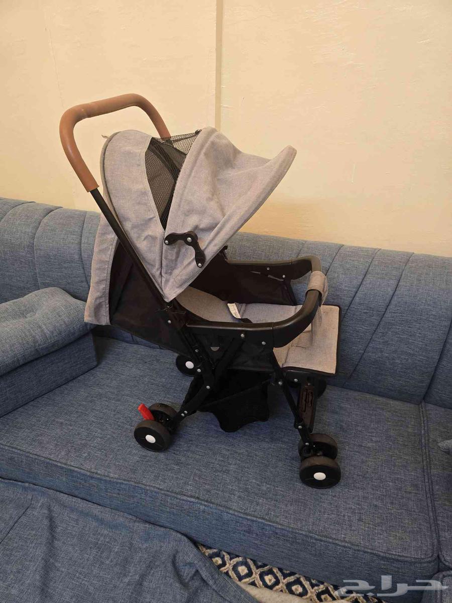 عربيه أطفال شبه جديد استخدم 6شهور نظيف للبيع 15064586712734595110