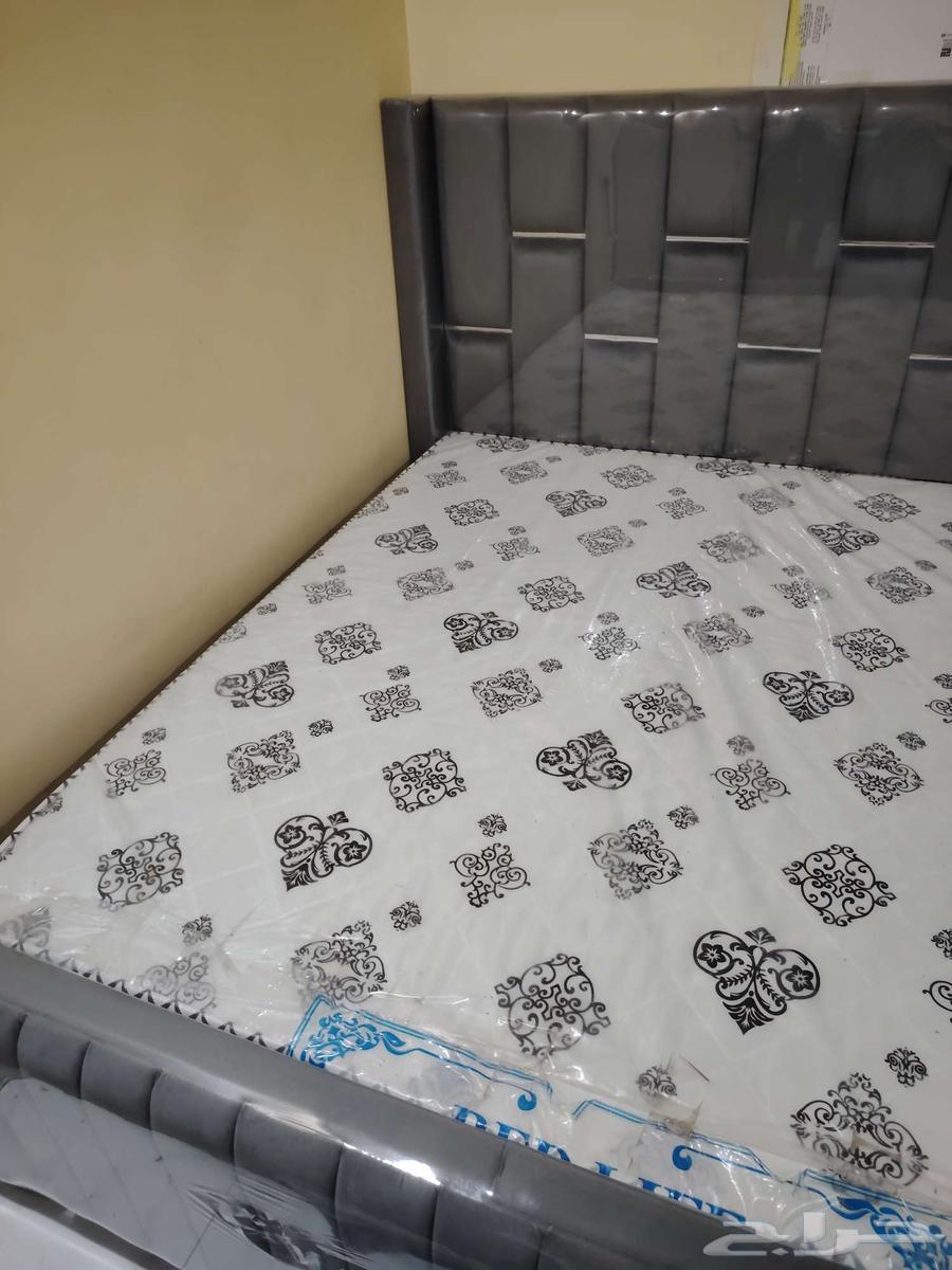 New bed custom-made with mattress64587876525955111