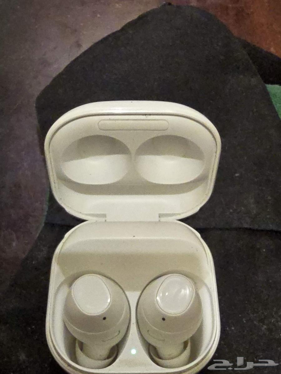 Samsung Buds FE left earphone has low sound and issue64587429229186111