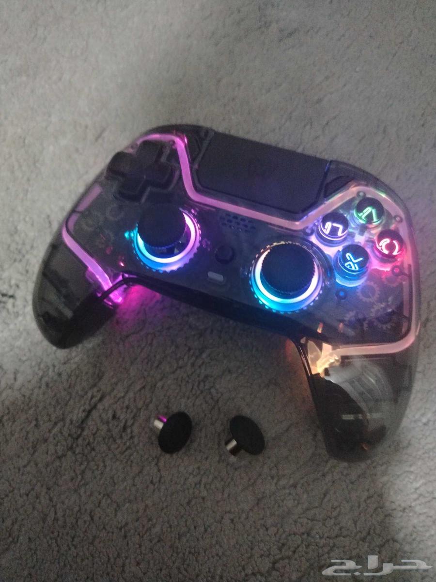 يدة سوني فايف السعر 350 للتواصل64586140071811112