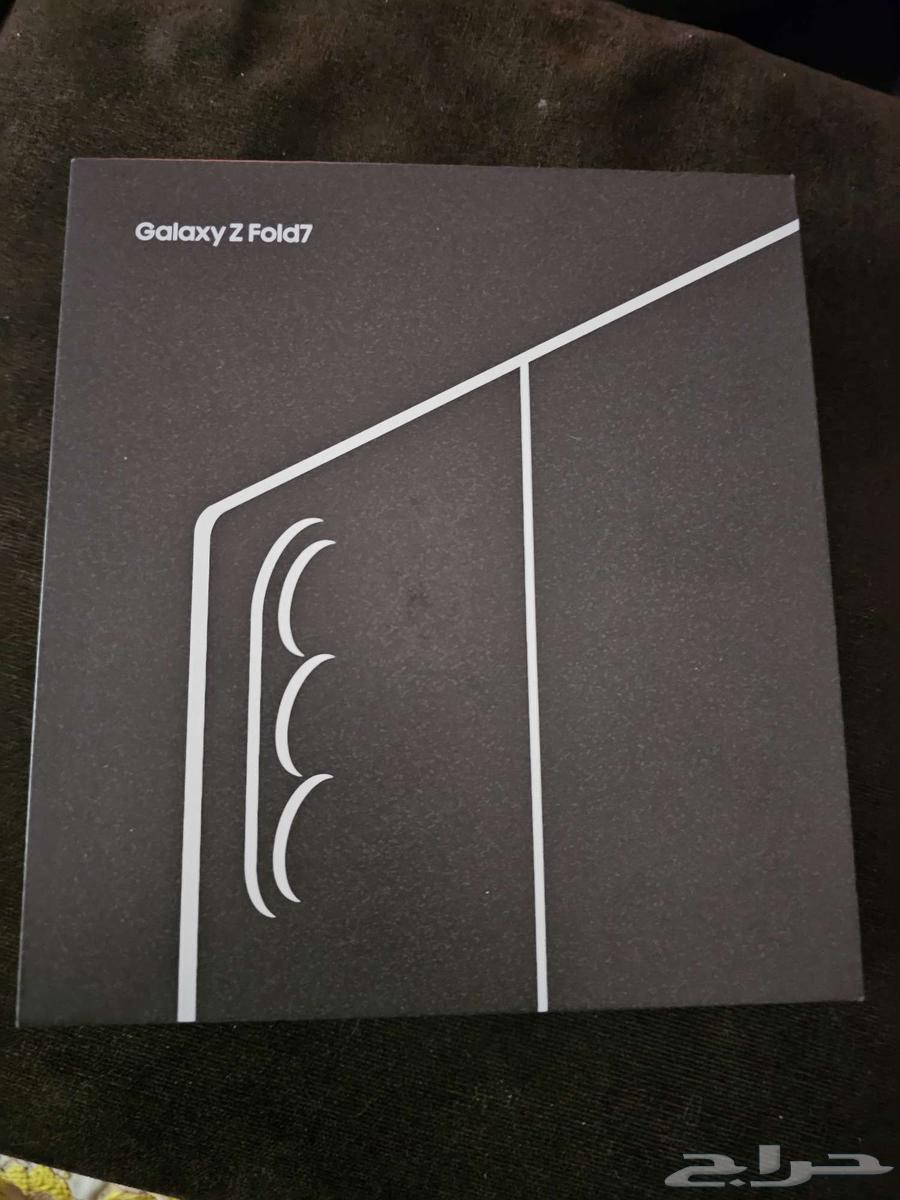 فولد 7 512 جيجا اسود للبيع لم يستخدم64583011835522110