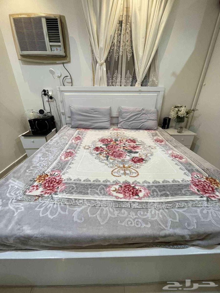 فرقة نوم نظيفة جدا64580143820803112