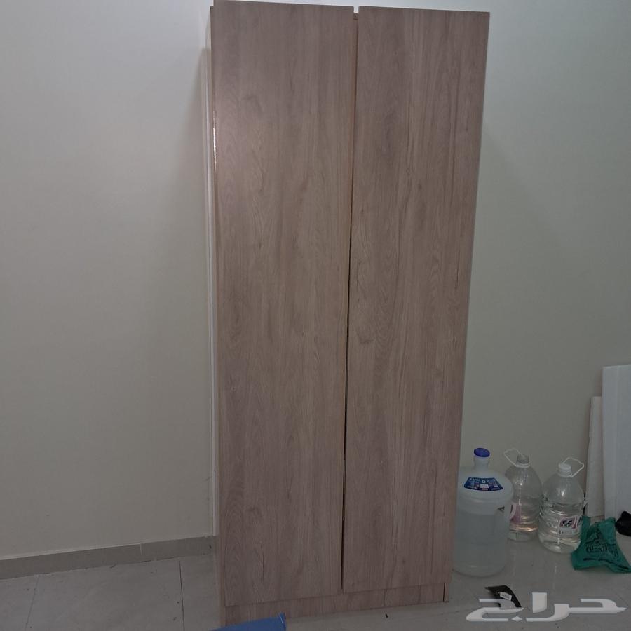 Double bed, mattress, and wardrobe64585395012610110