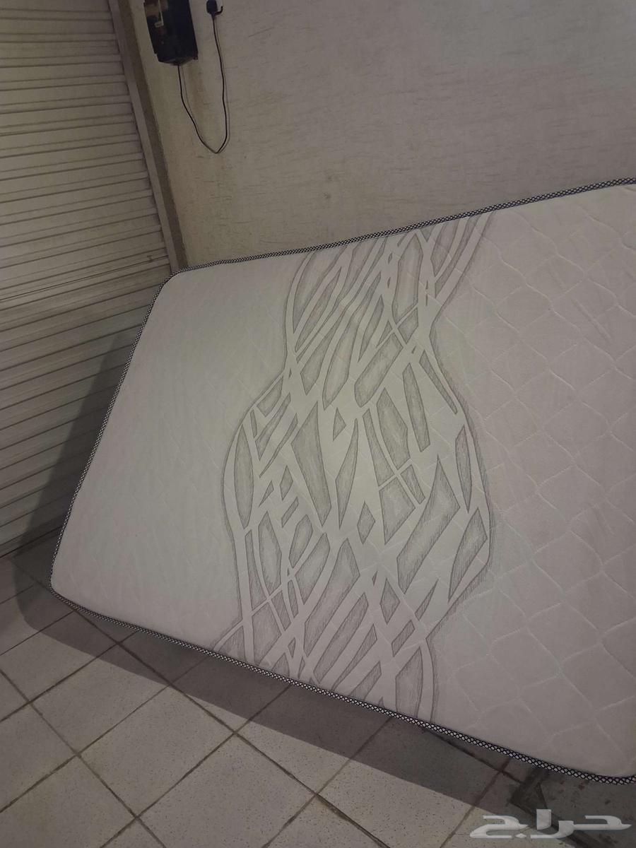 سرير نظيف للبيع 150 ريال64588048901890111