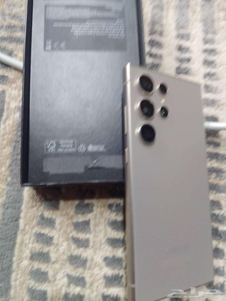 جوال سامسونغ الترا 24 ذاكرة 256 اقل من شهر ماخذه جديد 270064584715709186113