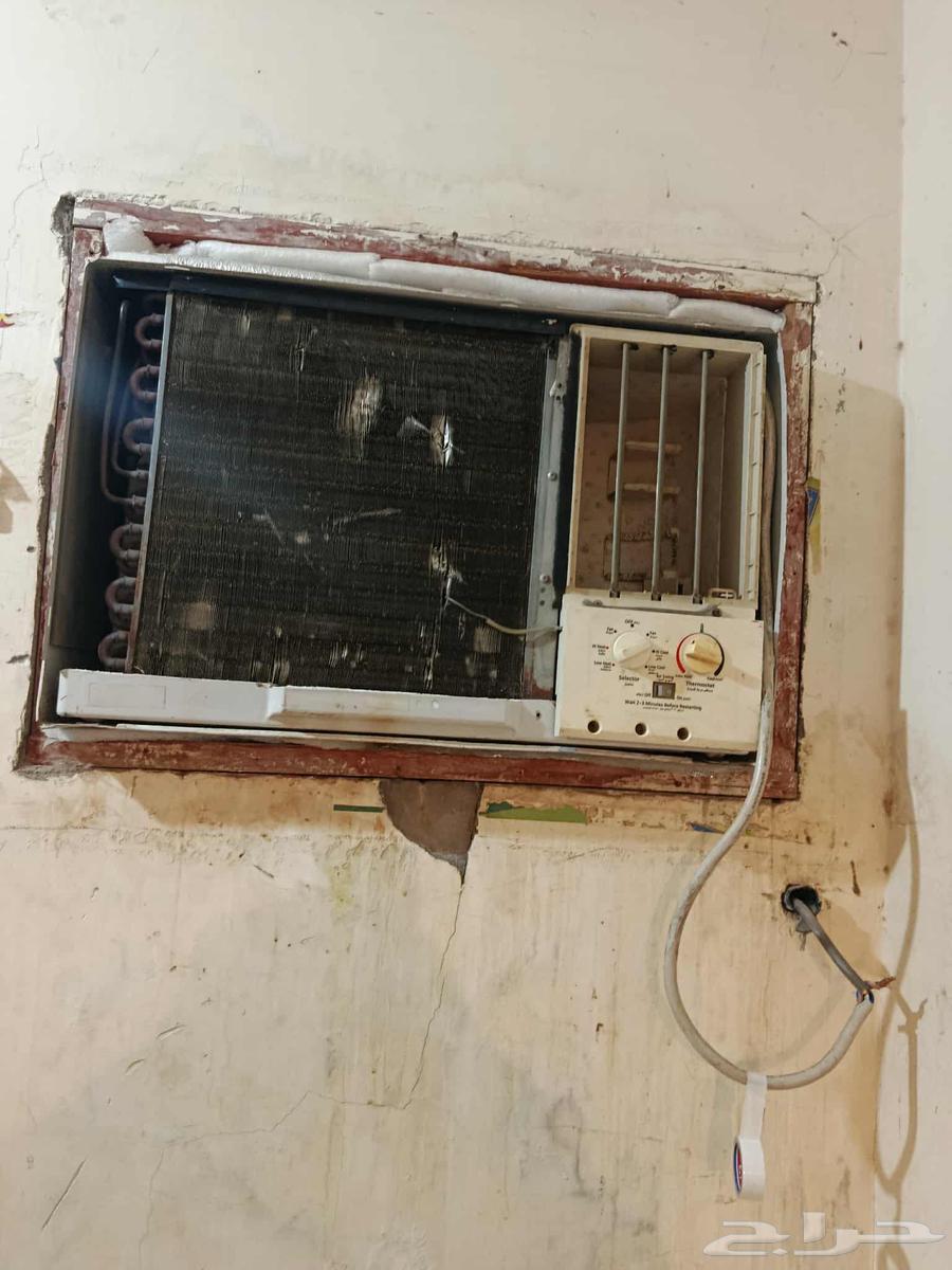 1 air condition 1 Samsung refrigerator ثلاجة م يف64587169558402111