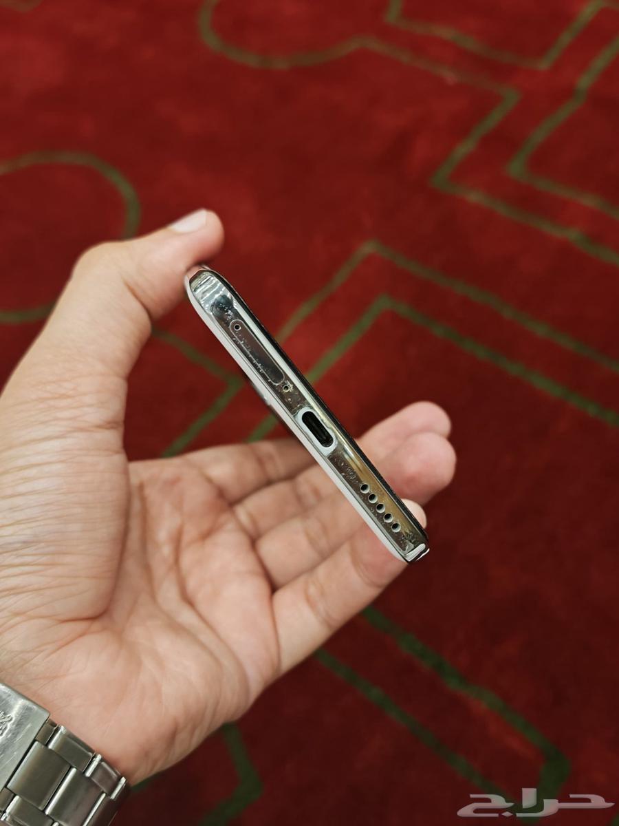 للبيع جوال هونر 200 برو.. نظيف جدا ..64587727153539111