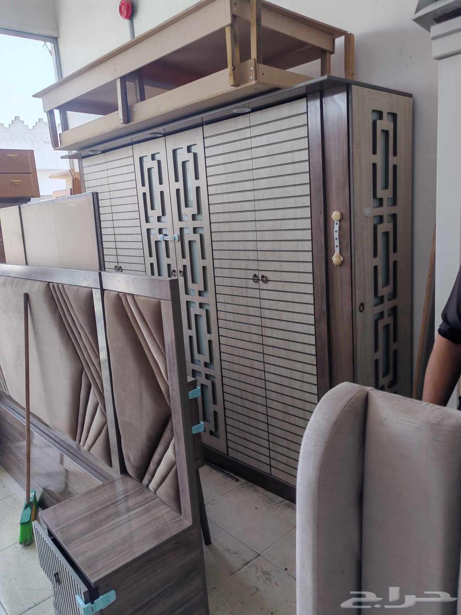 Double and twin bedroom sets and used cabinets in good condition64584404702849110