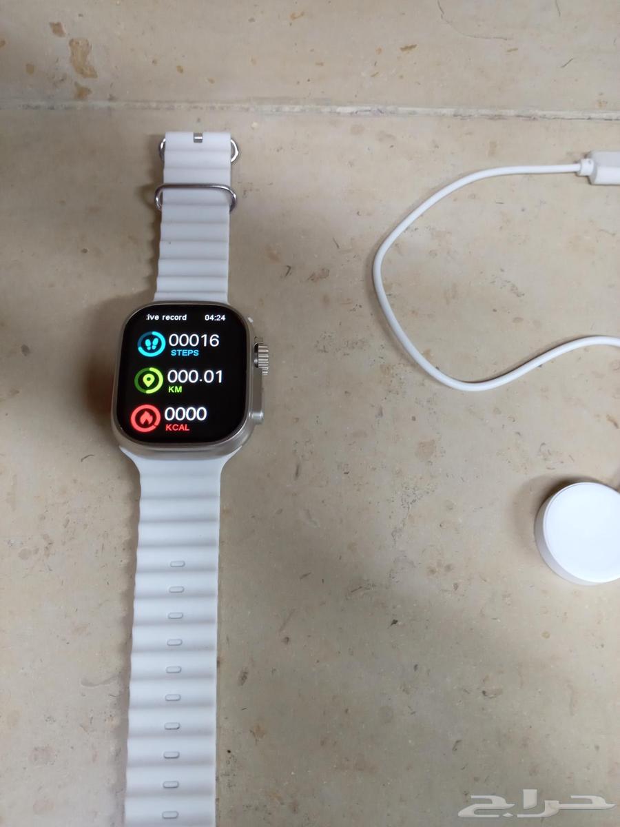 ساعه للبيع مع الشاحن64580185201409112