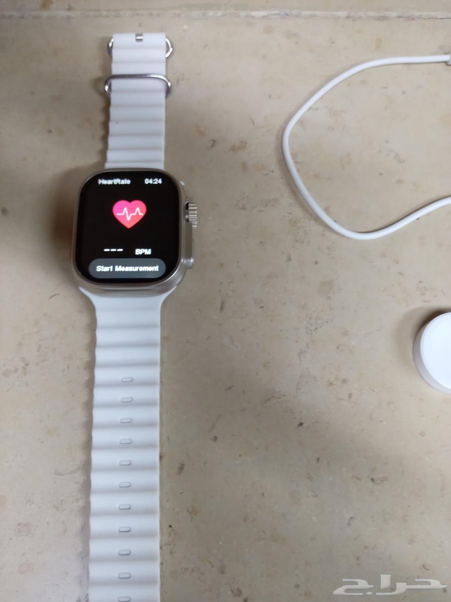 ساعه للبيع مع الشاحن64580185201409110