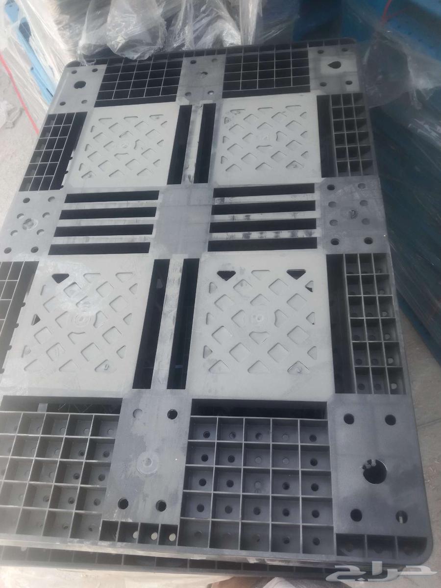 يوجد لدينا طبالي بلستيك جديد80 120 مقاس64583313092099112