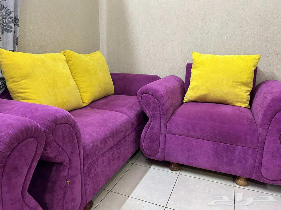 للبيع مجلس بحالة ممتازة64586725403266112