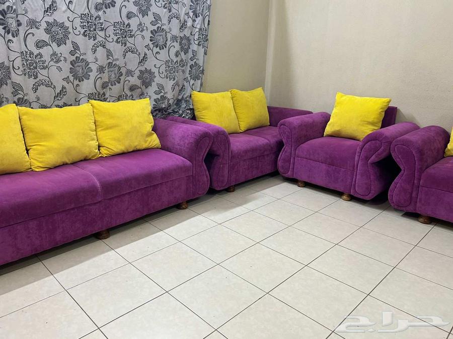 للبيع مجلس بحالة ممتازة64586725403266110