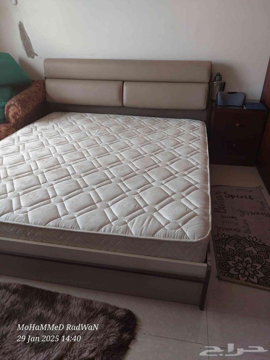 غرفة نوم كامله بحاله ممتازة64582284224771111