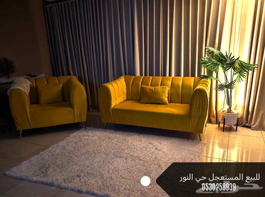 Used sofa, slightly used64587602535298110