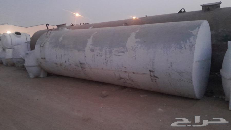 متوفر لدينا خزانات بلاستيك وحديد وفيبر مستعمل نظيف جديد بي64582422129025113