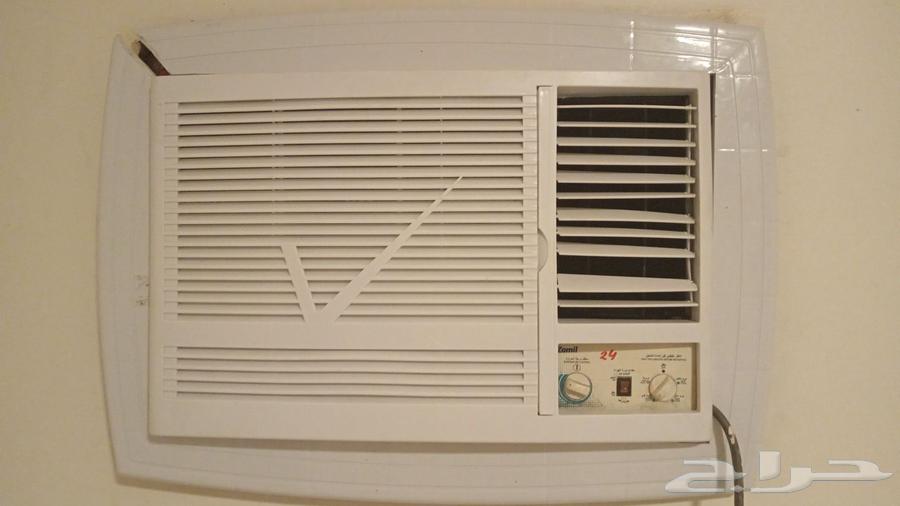 Selling a 24,000 BTU window air conditioner, a refrigerator needing a timer, and a nearly new deep fryer64580254169474111