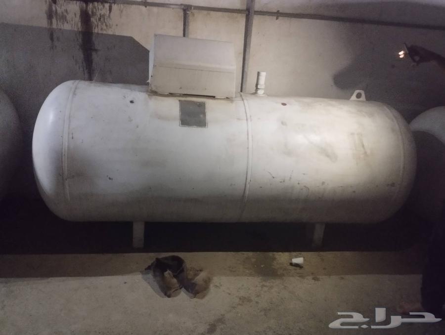 خزان غاز وطني 2000لتر لبيع مستخدم مخزون الصنع 201364587565156483112